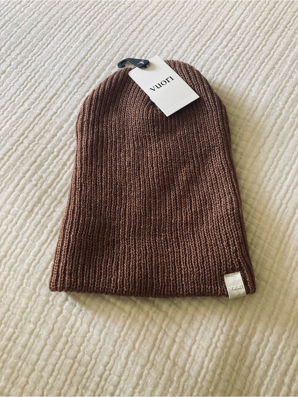 Vuori California Beanie Ribbed Knit Beanie in Chestnut (UNISEX)